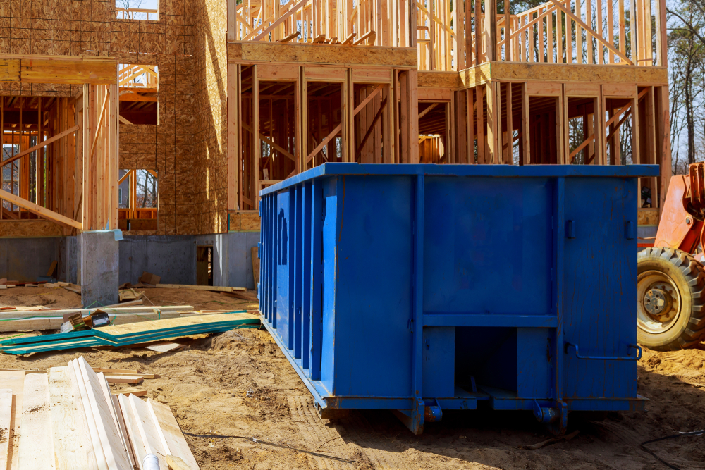 How Roll-off Dumpsters Can Help with Moving-Related Waste