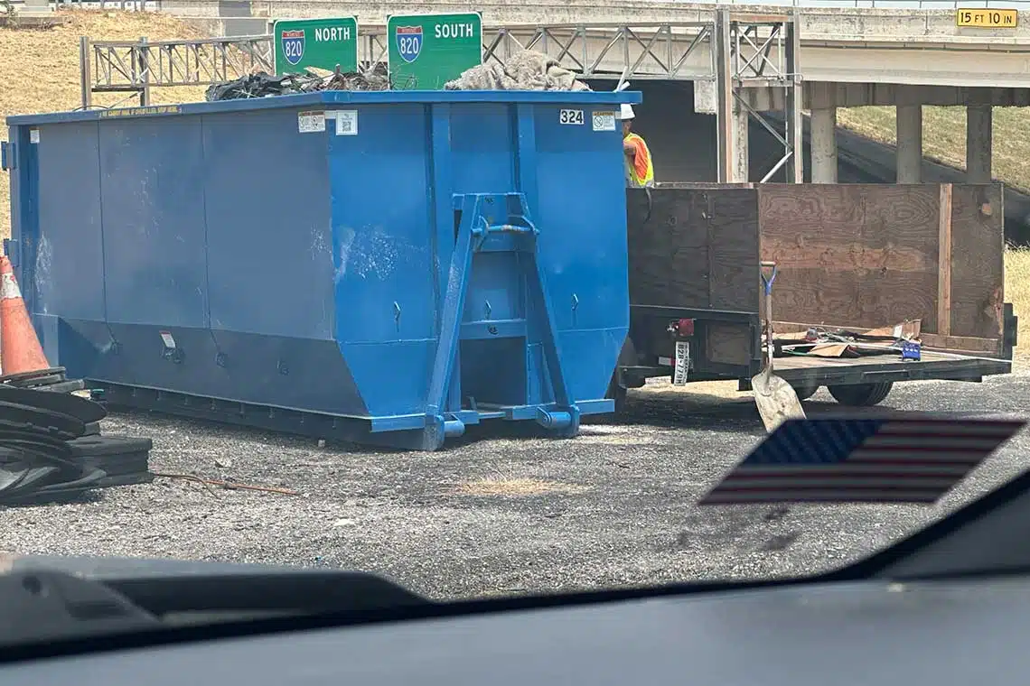 Rent a 30-Yard Dumpster for Commercial Projects